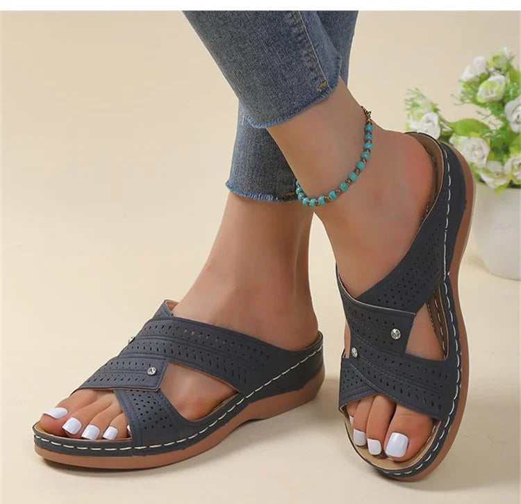 Women Sandals 2023 Soft Bottom Summer Shoes For Women Luxury Sandals Summer Footwear Female Indoor Outdoor Slippers Low Heels