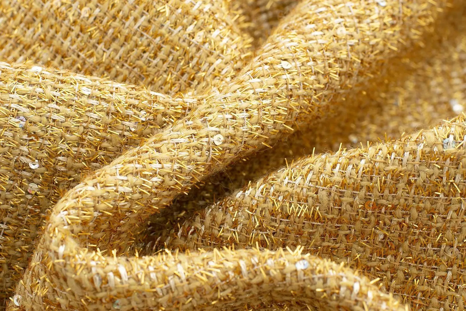 TRAFZA Women Trend Gold Sequin Decoration Loose Short Jacket Woman New Fashion Coat Versatile Warm Chic And Elegant Female Coats Viralgem Store