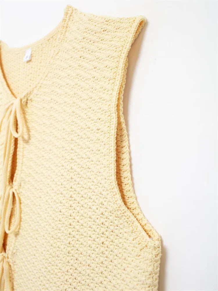 Zevity Women Euro Style V Neck Solid Sleeveless Bow Short Vest Jacket Ladies Retro Knitting Cardigan Slim WaistCoat Tops CT6203 Viralgem Store