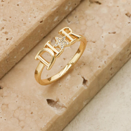 1 Piece New Zircon Letter D Ring for Women Girls Exquisite Fashion Stainless Steel Star Ring Wedding Party Jewelry Gifts