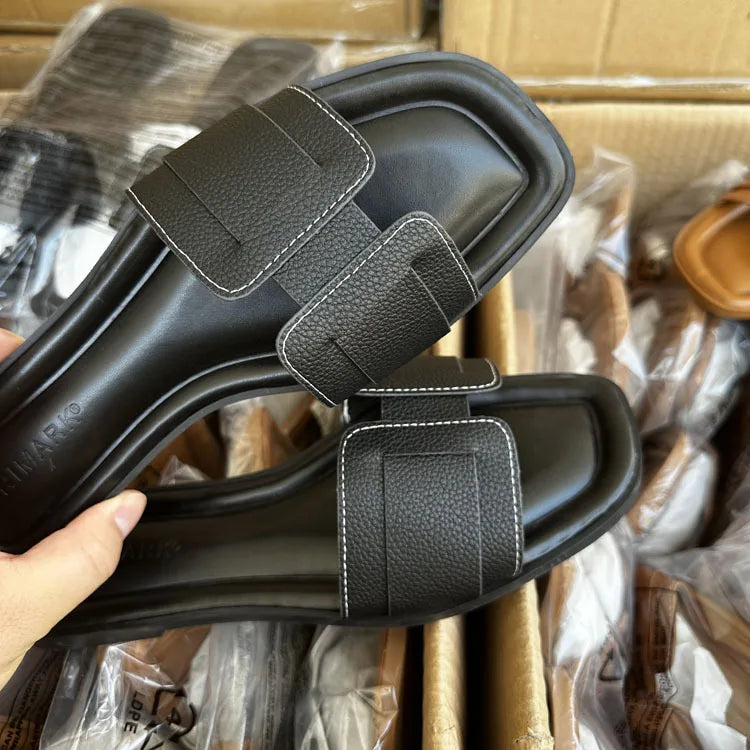 2024 Women Modern Slippers Summer Outdoors Comfortable Flat Slippers Luxury Leather Slippers Casual Slides Shoes Females Sandals