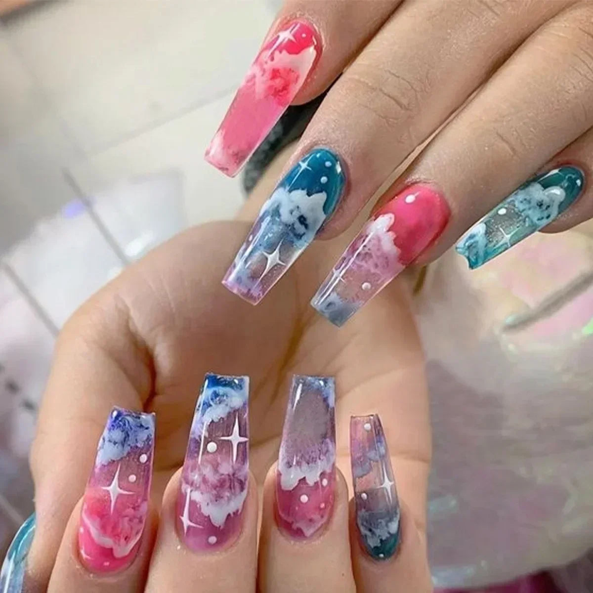 24Pcs Ladder-shaped Ballet False Nails with Glue Stripe Floral Nail Art Ombre French Press on Acrylic Nail Tips for Spice Girls