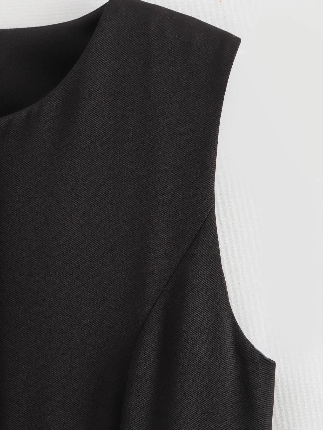 TRAF Women 2 Pieces Shorts Sets 2024 New Fashion Four Color Minimalist Vest Summer Women Suit Casual Two Piece Set Women Outfit