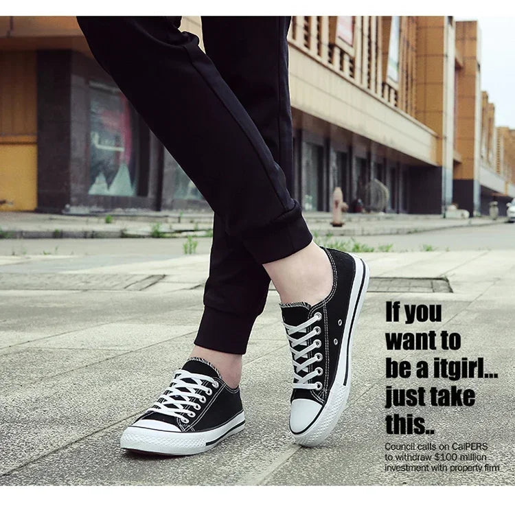 Student Running Solid ShoesWomen Vulcanized Ladies Lace-up Casual Breathable Walking Canvas Sneakers Spring Summer New Style Men