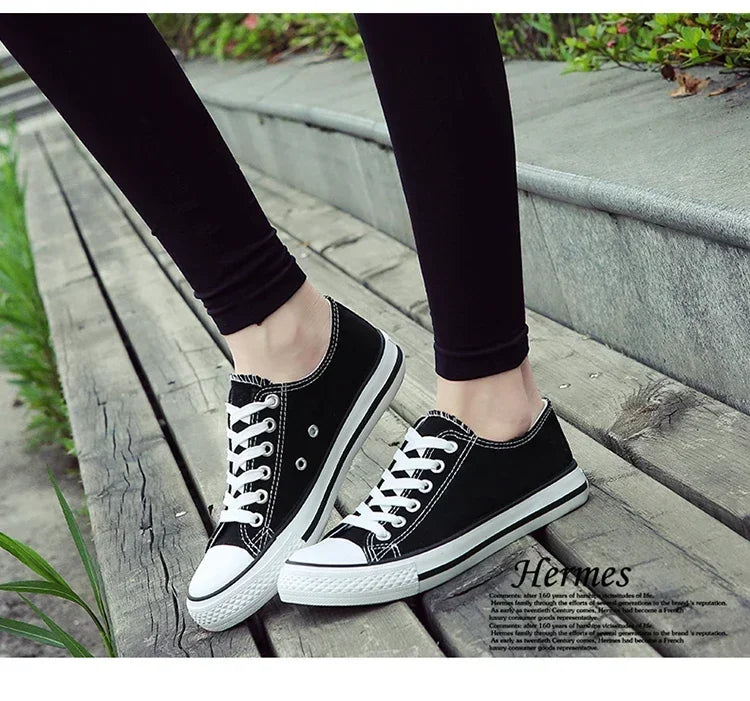 Student Running Solid ShoesWomen Vulcanized Ladies Lace-up Casual Breathable Walking Canvas Sneakers Spring Summer New Style Men