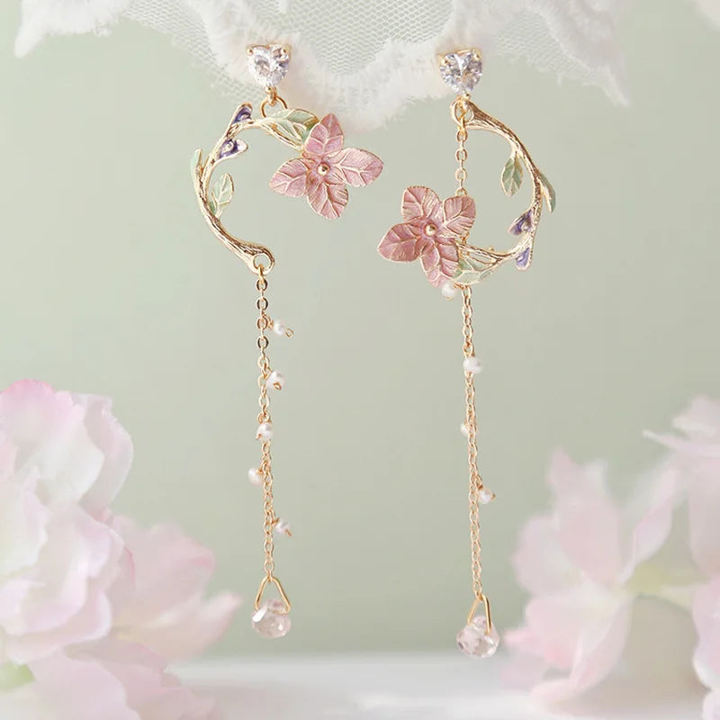 2022 New Korean Style Flower Asymmetrical Dangle Earrings for Women Shiny Rhinestone Long Tassel Cute Cat Earring Sweet Jewelry Viralgem Store