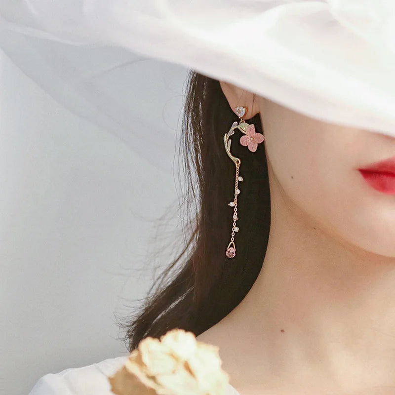 2022 New Korean Style Flower Asymmetrical Dangle Earrings for Women Shiny Rhinestone Long Tassel Cute Cat Earring Sweet Jewelry Viralgem Store