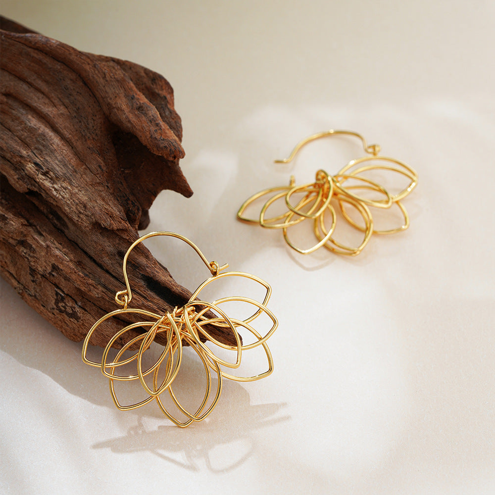 18K Real Gold Weaving Hollow Flower Earrings Viralgem Store