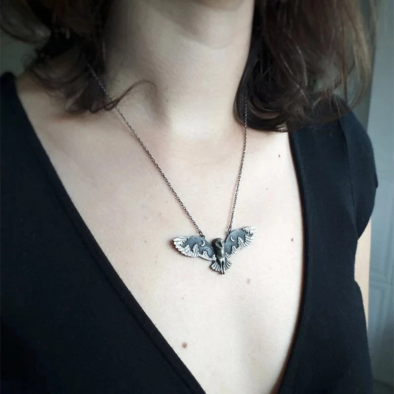 Women's Vintage Animal Totem Necklace - Silvery Owl Pendant with Moon Phase Art, Zinc Alloy Jewelry | Unique Witch Design | Perfect Gift for Ladies Freshlook Styles